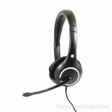Noise-canceling Wired Headset with Boom Microphone and Volume Control